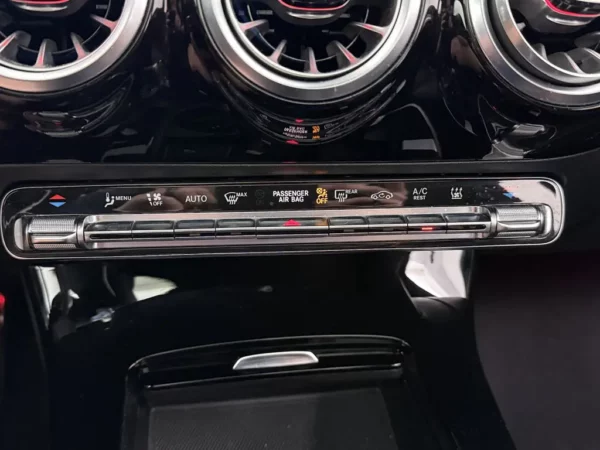 Mercedes-Benz CLA-Klasse Shooting Brake 250 e Business