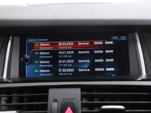 Photo 15 of 26 of WBAWY910300F77725 BMW X3 sDrive20i Aut. M-Pakket Nav