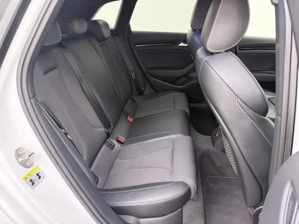 Photo 16 of 24 of WAUZZZ8V3FA168426 Audi A3 Sportback 1.4 e-tron PHEV Ambition Pro Line plus