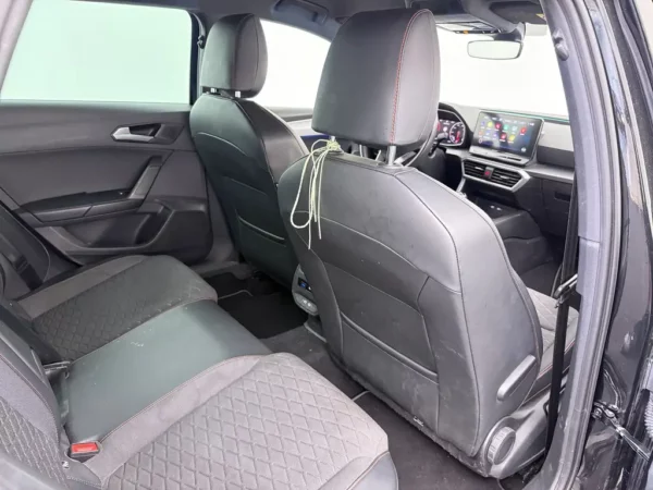 Photo 16 of 25 of VSSZZZKLZMR095803 SEAT Leon Sportstourer 1.5 TSI FR Business Intense Navi
