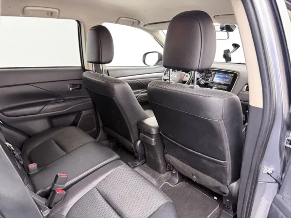 Mitsubishi Outlander 2.0 PHEV Business Edition X-Line