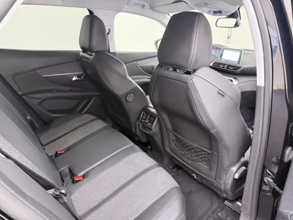 Peugeot 3008 1.2 PureTech Blue Lease Premium