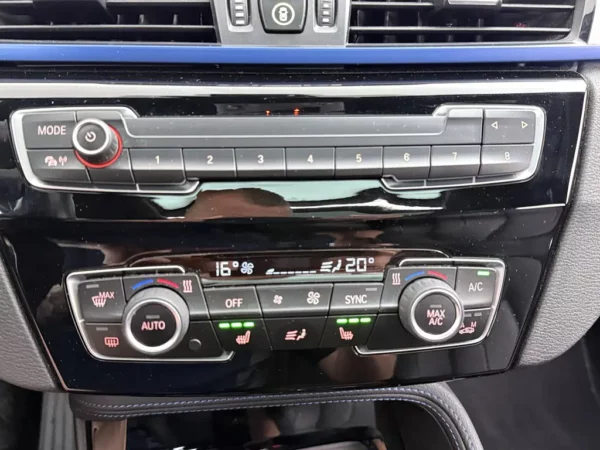 BMW X1 xDrive25i High Executive M-pakket Panodak