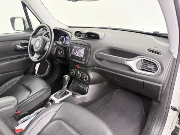 Photo 17 of 24 of 1C4BU0000FPC07725 Jeep Renegade 1.4 MultiAir Longitude Aut. Leder
