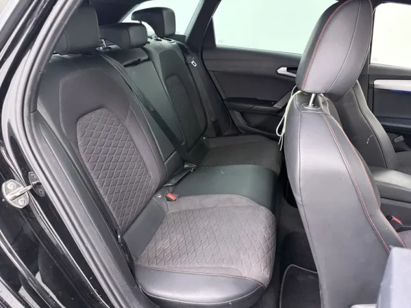 Photo 17 of 25 of VSSZZZKLZMR095803 SEAT Leon Sportstourer 1.5 TSI FR Business Intense Navi