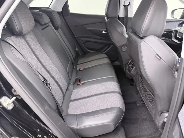 Peugeot 3008 1.2 PureTech Blue Lease Premium