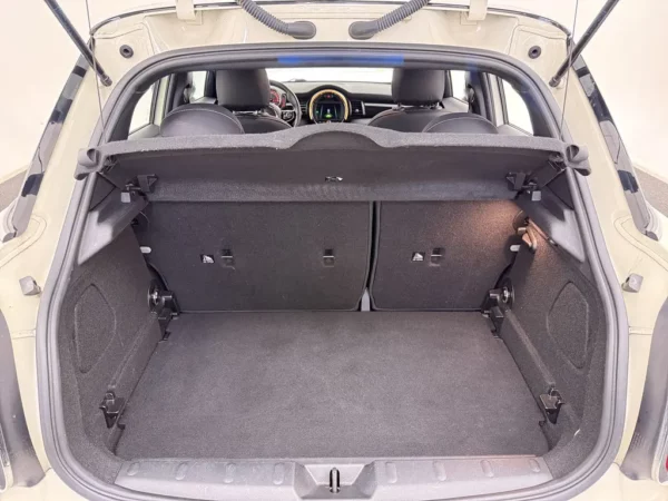 MINI 5-deurs 1.5 Cooper Business Edition
