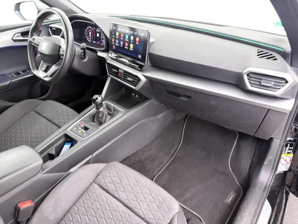 Photo 18 of 25 of VSSZZZKLZMR095803 SEAT Leon Sportstourer 1.5 TSI FR Business Intense Navi