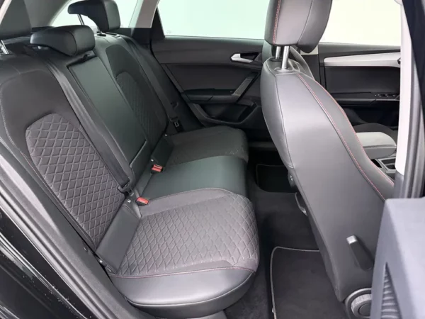 SEAT Leon Sportstourer 1.5 eTSI Aut. FR Business Intense Nav