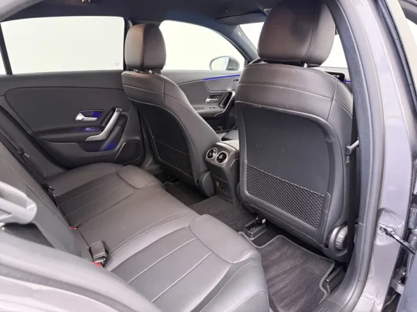 Mercedes-Benz A-Klasse 180 Aut. Business Solution Luxury Nav