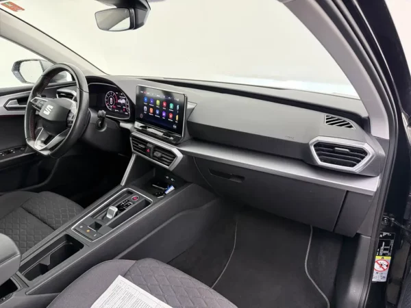 SEAT Leon Sportstourer 1.5 eTSI Aut. FR Business Intense Nav