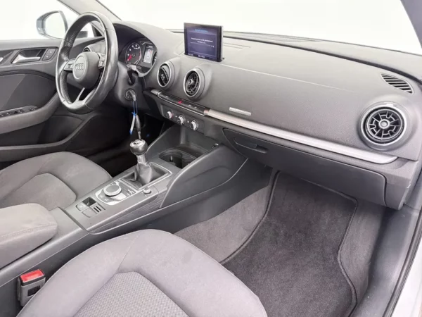 Audi A3 Sportback 30 TFSI Pro Line