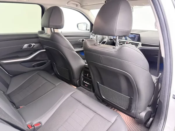 BMW 3 Serie Touring 330e
