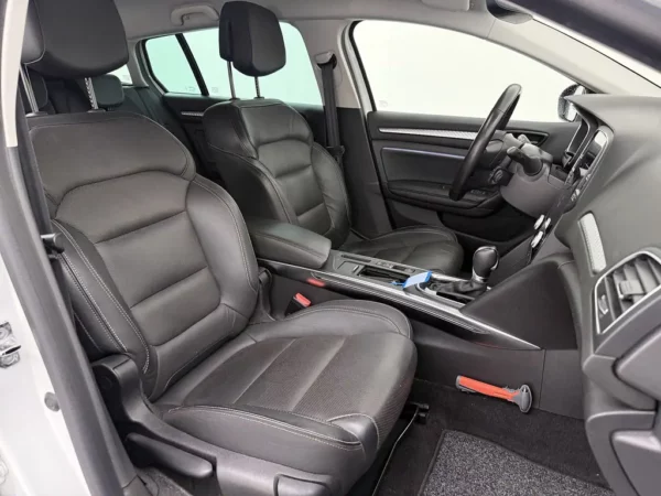 Renault Mégane Estate 1.6 E-Tech Plug-In Hybrid 160 Business Edition One Leder