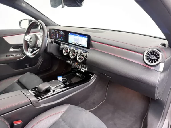 Mercedes-Benz CLA-Klasse Shooting Brake 250 e Business