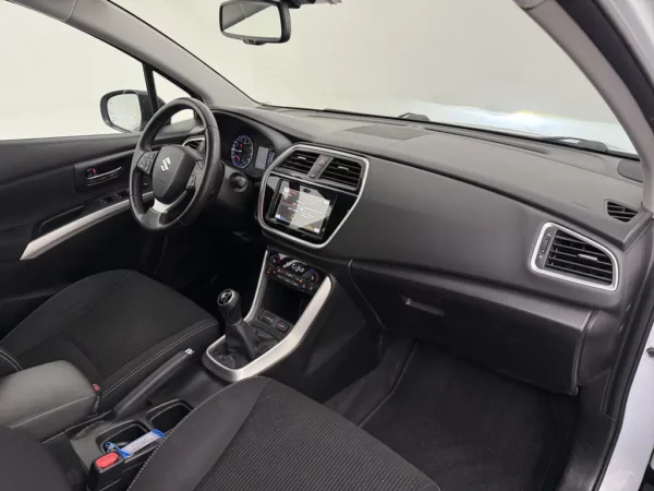 Suzuki S-Cross 1.0 Boosterjet Exclusive (5-drs SUV)