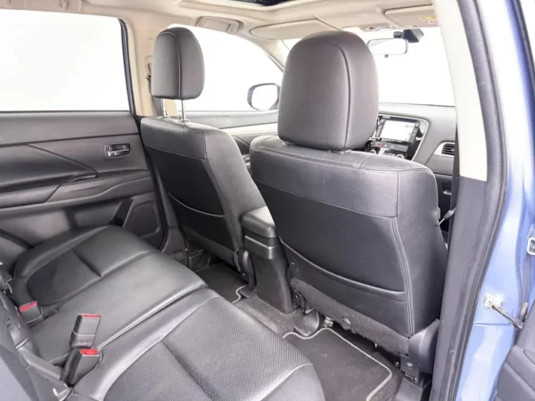 Mitsubishi Outlander 2.0 PHEV Instyle