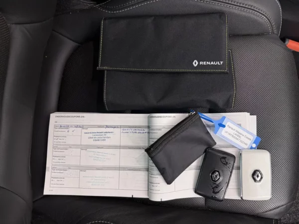 Renault Mégane Estate 1.6 E-Tech Plug-In Hybrid 160 Business Edition One Leder