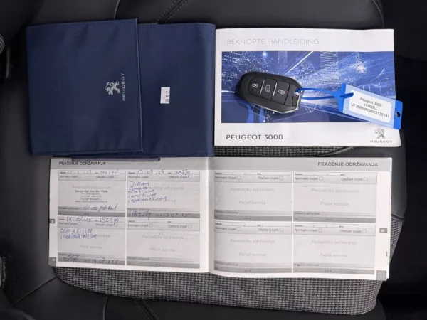 Peugeot 3008 1.2 PureTech Blue Lease Premium