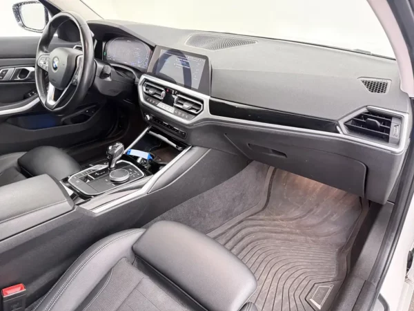 BMW 3 Serie Touring 330e