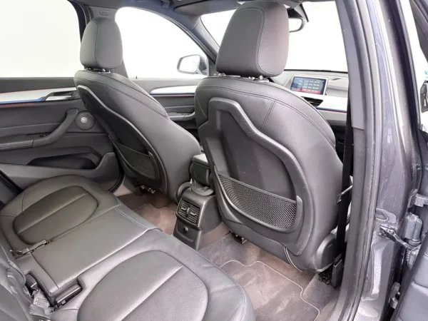 BMW X1 xDrive25i High Executive M-pakket Panodak