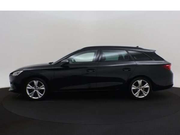 Photo 22 of 25 of VSSZZZKLZMR095803 SEAT Leon Sportstourer 1.5 TSI FR Business Intense Navi