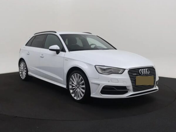 Photo 23 of 24 of WAUZZZ8V3FA168426 Audi A3 Sportback 1.4 e-tron PHEV Ambition Pro Line plus