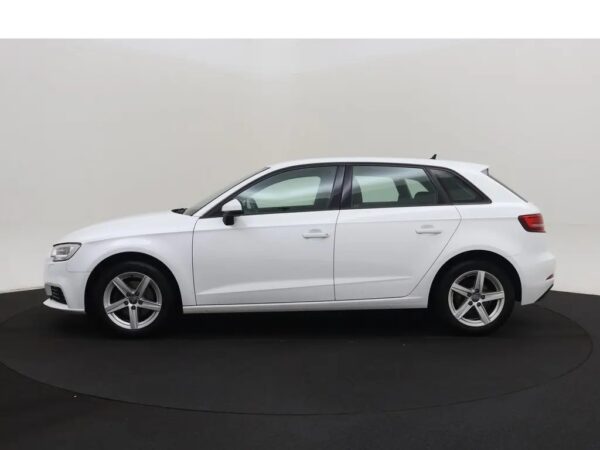 Audi A3 Sportback 30 TFSI Pro Line