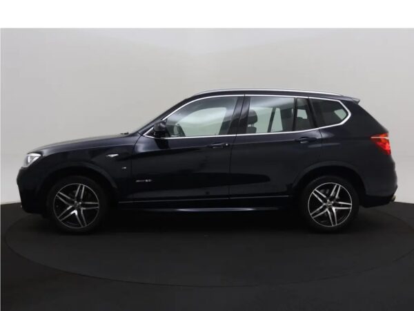 Photo 23 of 26 of WBAWY910300F77725 BMW X3 sDrive20i Aut. M-Pakket Nav