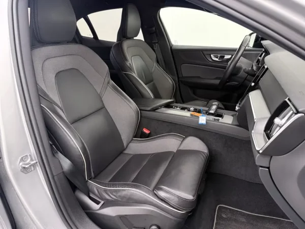 Volvo S60 2.0 B4 R-Design