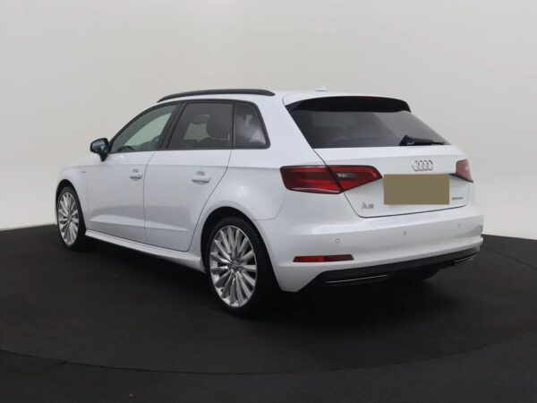 Photo 24 of 24 of WAUZZZ8V3FA168426 Audi A3 Sportback 1.4 e-tron PHEV Ambition Pro Line plus