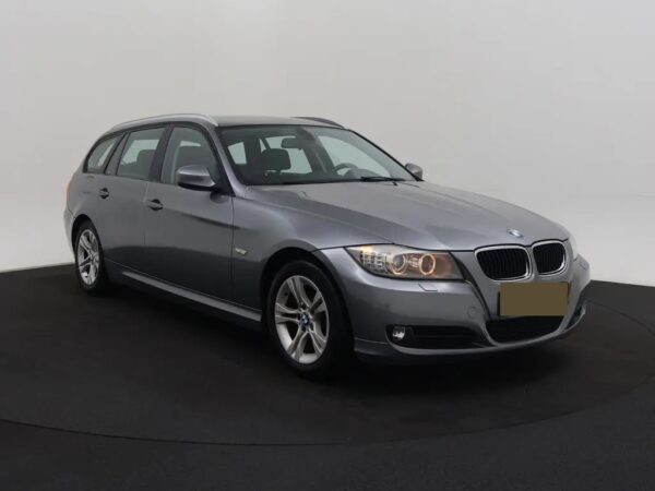 BMW 3 Serie Touring 318i Business Line AUT