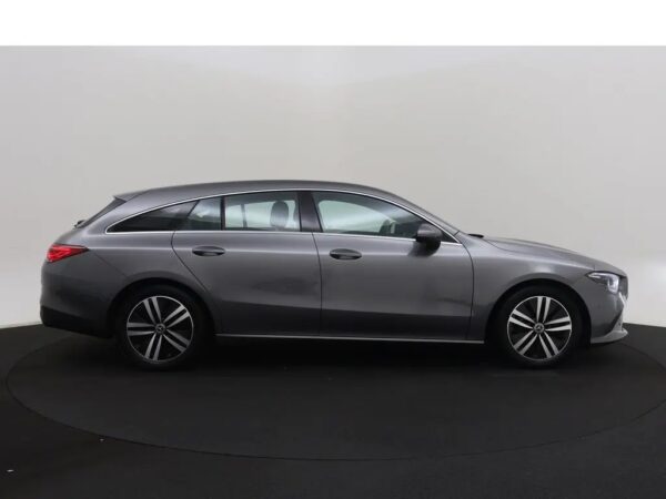 Mercedes-Benz CLA-Klasse Shooting Brake 180 Aut. Business Solution LED