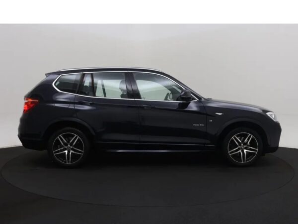 Photo 24 of 26 of WBAWY910300F77725 BMW X3 sDrive20i Aut. M-Pakket Nav
