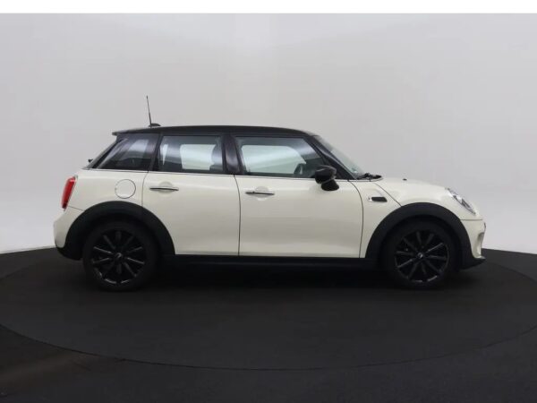 MINI 5-deurs 1.5 Cooper Business Edition