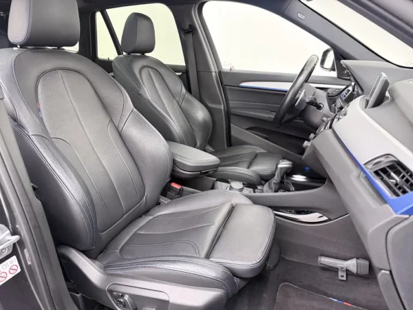 BMW X1 xDrive25i High Executive M-pakket Panodak