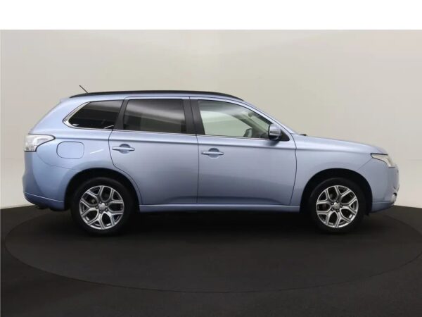 Mitsubishi Outlander 2.0 PHEV Instyle