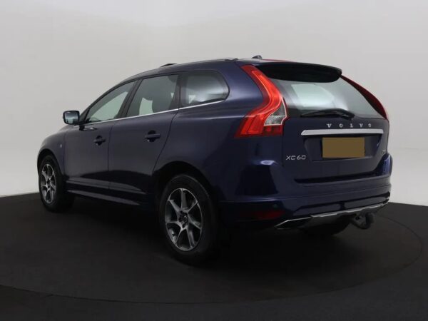 Volvo XC60 2.0 T5 FWD Ocean Race Aut. Nav