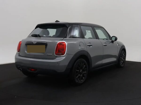 MINI 5-deurs 1.5 Cooper Chili Nav