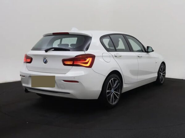 Photo 3 of 23 of WBA2R110505D67529 BMW 1-serie 116i Edition Sport Line Shadow Executive