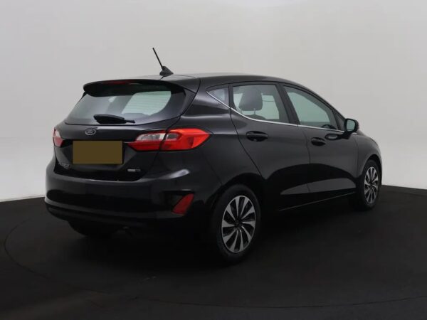 Photo 3 of 24 of WF0JXXGAHJNY06103 Ford Fiesta 1.0 EcoBoost Hybrid Titanium