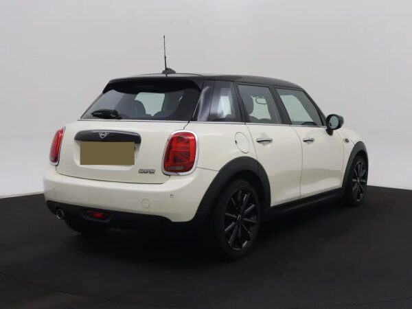 MINI 5-deurs 1.5 Cooper Business Edition