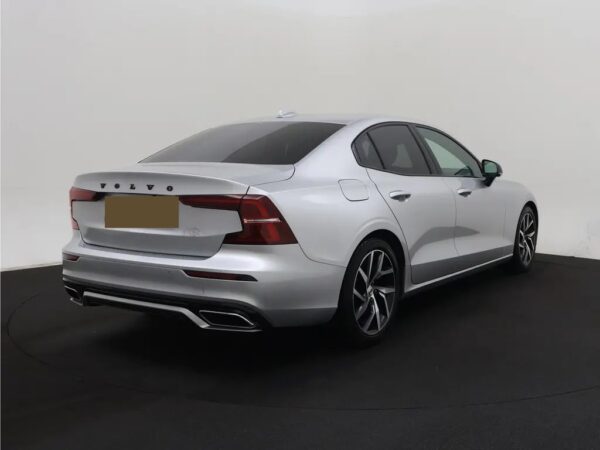 Volvo S60 2.0 B4 R-Design