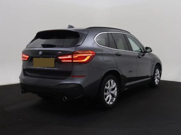 BMW X1 xDrive25i High Executive M-pakket Panodak