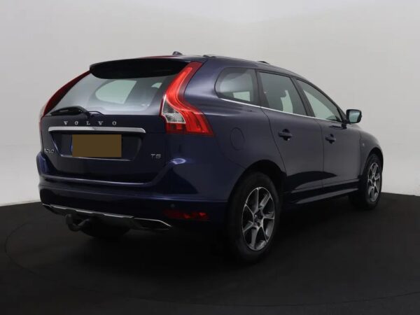 Volvo XC60 2.0 T5 FWD Ocean Race Aut. Nav