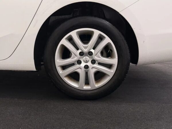 Opel Astra Sports Tourer 1.2 Business Edition