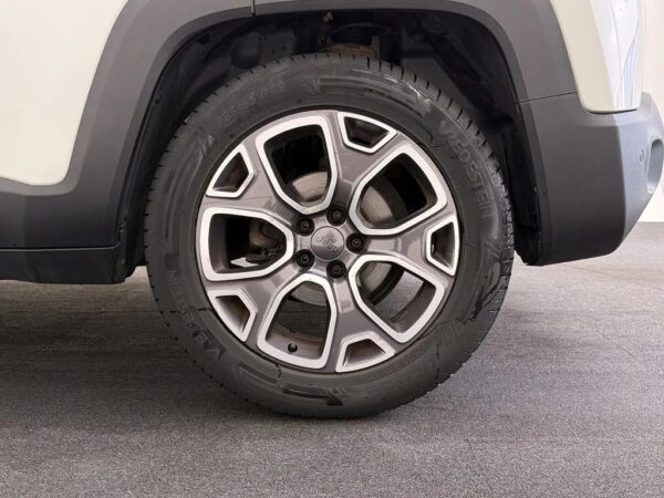 Photo 4 of 24 of 1C4BU0000FPC07725 Jeep Renegade 1.4 MultiAir Longitude Aut. Leder