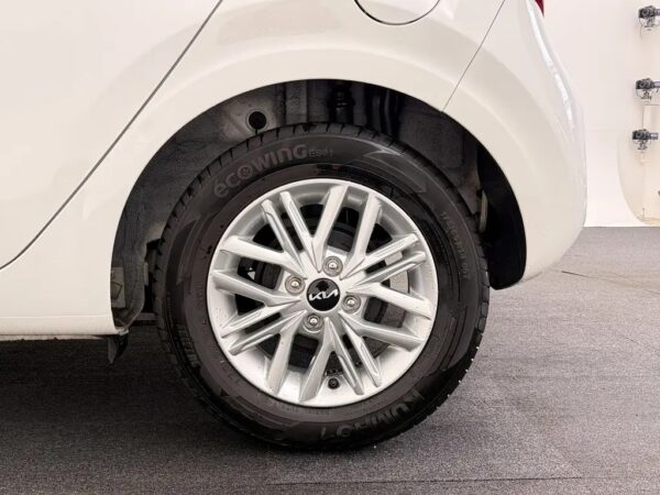 Photo 4 of 24 of KNAB3518APT215536 Kia Picanto 1.0 DPi DynamicLine