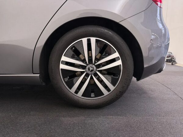 Mercedes-Benz A-Klasse 180 Aut. Business Solution Luxury Nav
