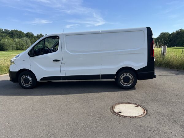 Photo 4 of 28 of P-Renault-Trafic H1.L2 Grand confort 2.0 DCI 120cv-2021 Renault Trafic H1.L2 Grand confort 2.0 DCI 120cv